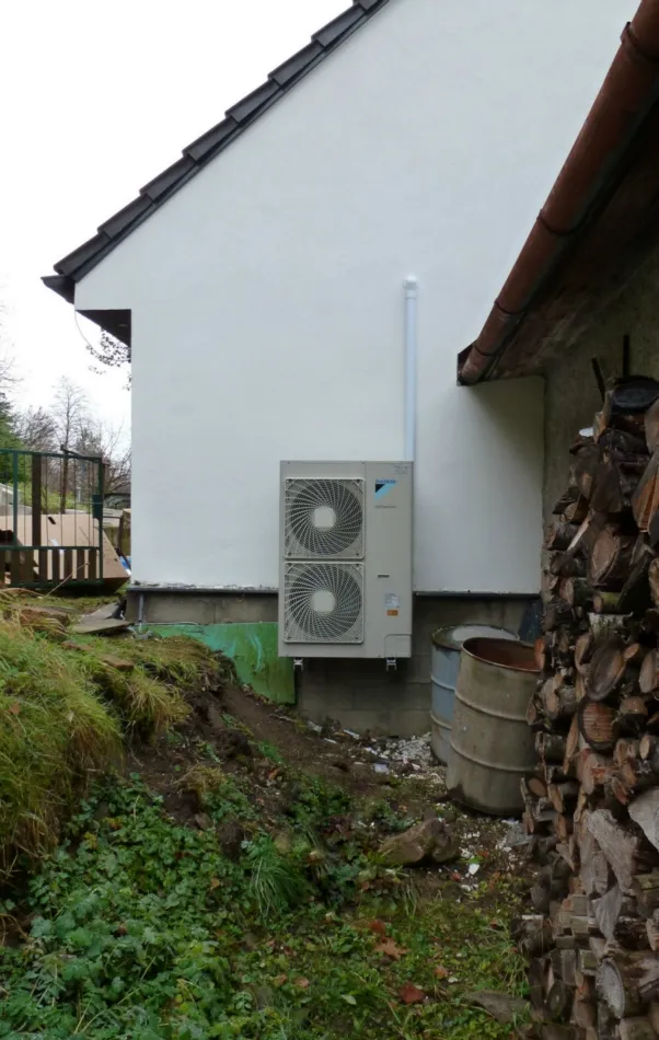 Tepelné čerpadlo vzduch voda Daikin Altherma LT 11kW s chladením rodinný dom Kopanice