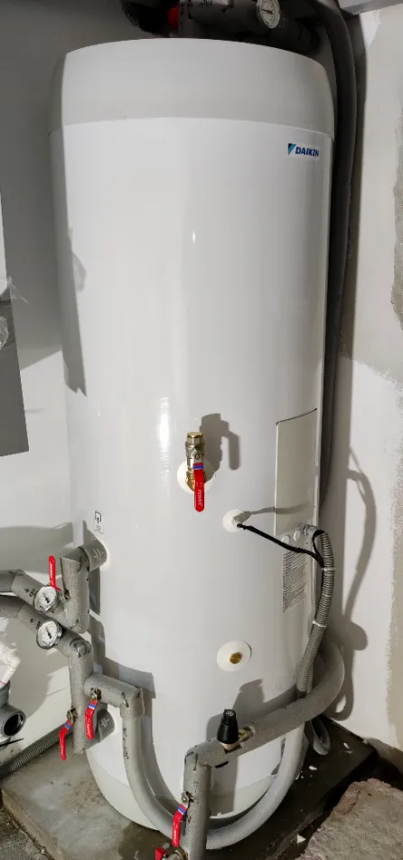 Tepelné čerpadlo vzduch voda Daikin Altherma LT 11kW s chladením rodinný dom Likavka