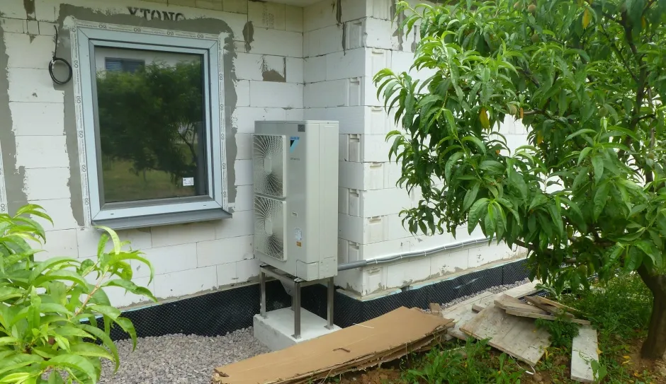 Tepelné čerpadlo vzduch voda Daikin Altherma LT 11kW s chladením rodinný dom Mlynárce