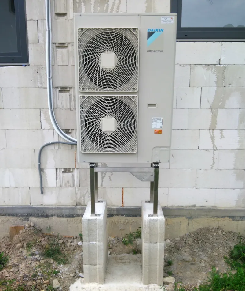 Tepelné čerpadlo vzduch voda Daikin Altherma LT 11kW s chladením rodinný dom Oščadnica