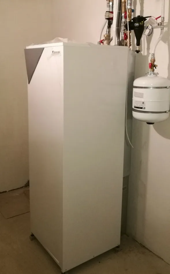 Tepelné čerpadlo vzduch voda Daikin Altherma LT 11kW s chladením rodinný dom Petrovice