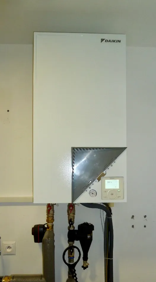 Tepelné čerpadlo vzduch voda Daikin Altherma LT 11kW s chladením rodinný dom Prešov
