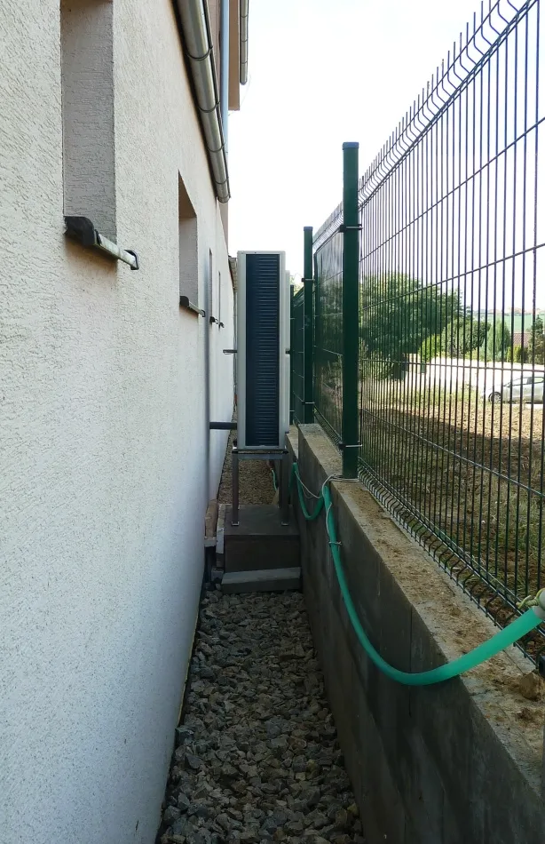 Tepelné čerpadlo vzduch voda Daikin Altherma LT 11kW s chladením rodinný dom Veľké Zálužie