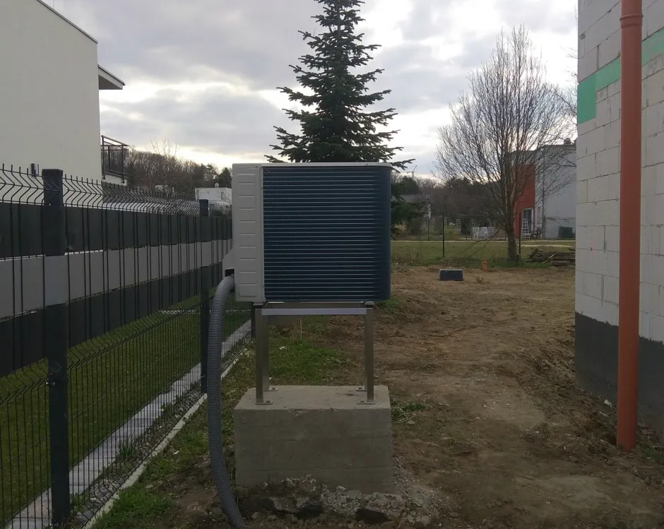 Tepelné čerpadlo vzduch voda Daikin Altherma LT 11kW s chladením rodinný dom Wolfsthal