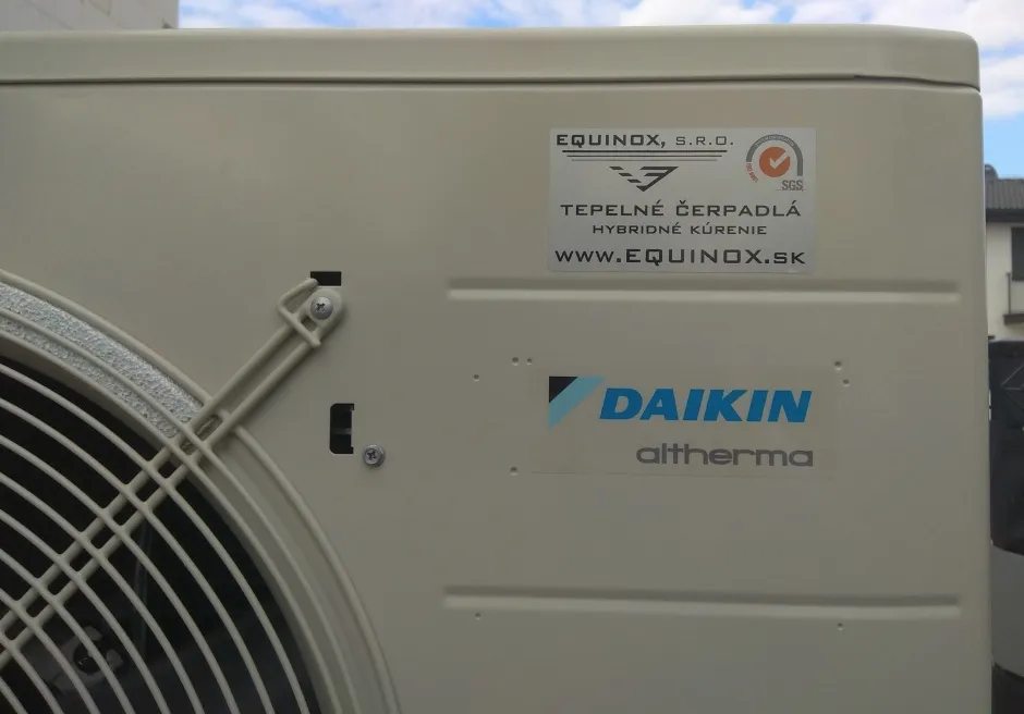 Tepelné čerpadlo vzduch voda Daikin Altherma LT 11kW s chladením rodinný dom Wolfsthal