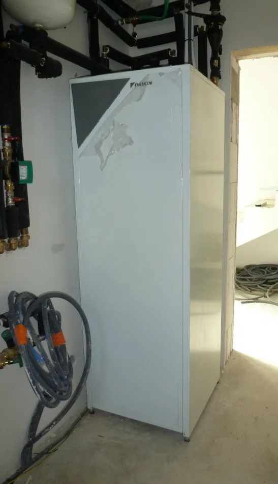 Tepelné čerpadlo vzduch voda Daikin Altherma LT 11kW s chladením rodinný dom Wolfsthal