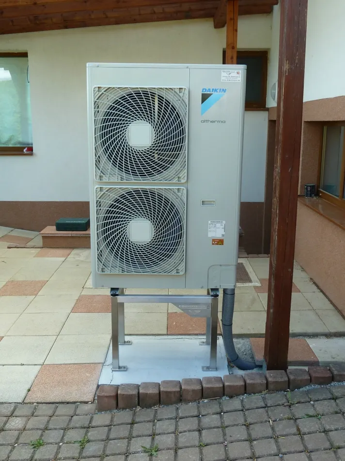 Tepelné čerpadlo vzduch voda Daikin Altherma LT 14kW rodinný dom Banská Bystrica