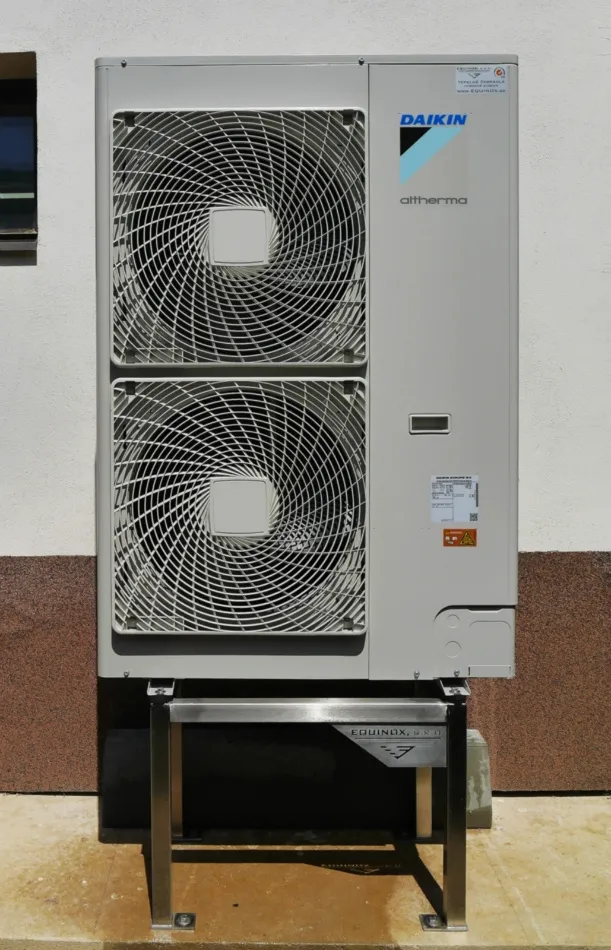 Tepelné čerpadlo vzduch voda Daikin Altherma LT 14kW rodinný dom Banská Bystrica