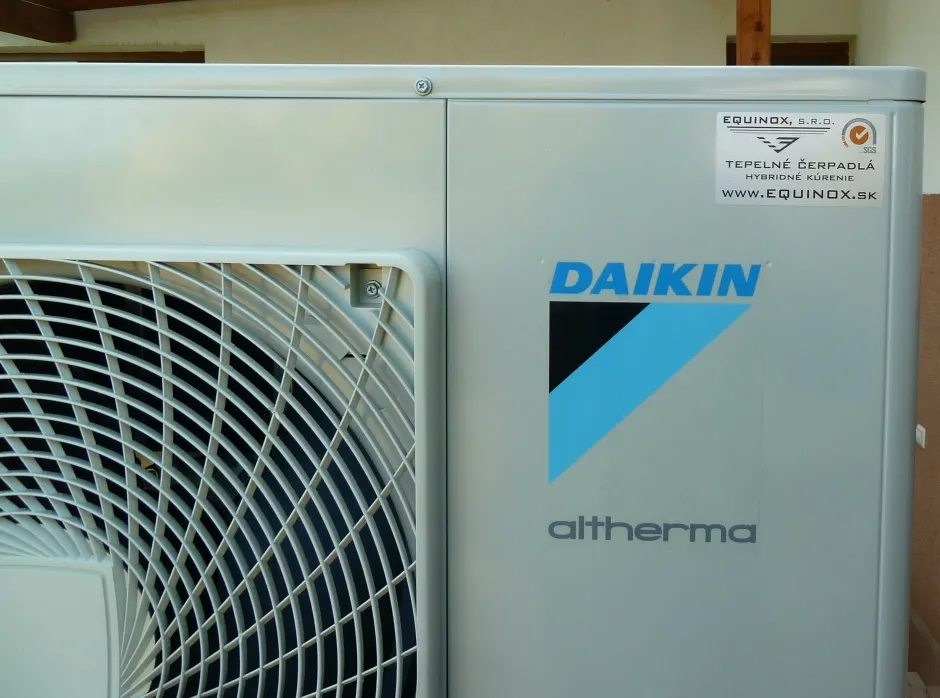 Tepelné čerpadlo vzduch voda Daikin Altherma LT 14kW rodinný dom Banská Bystrica