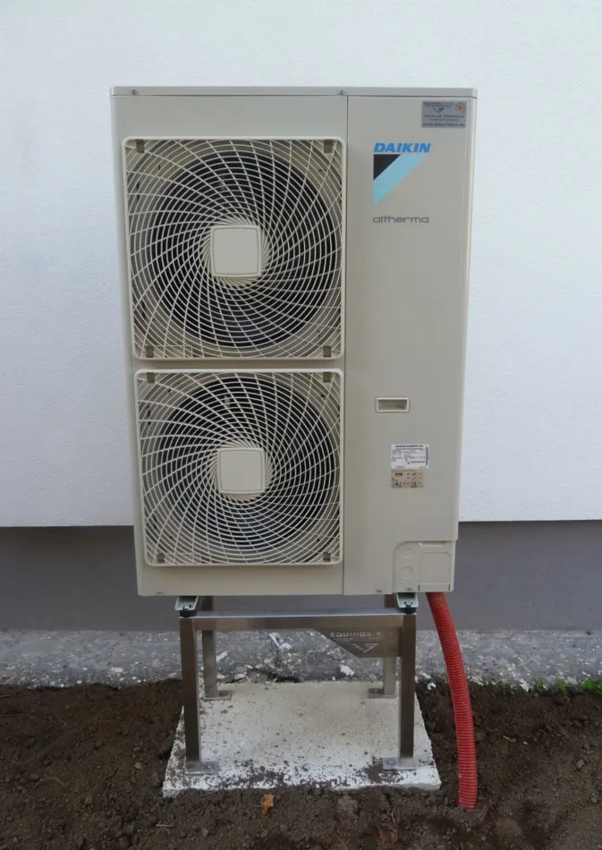 Tepelné čerpadlo vzduch voda Daikin Altherma LT 14kW rodinný dom Banská Bystrica
