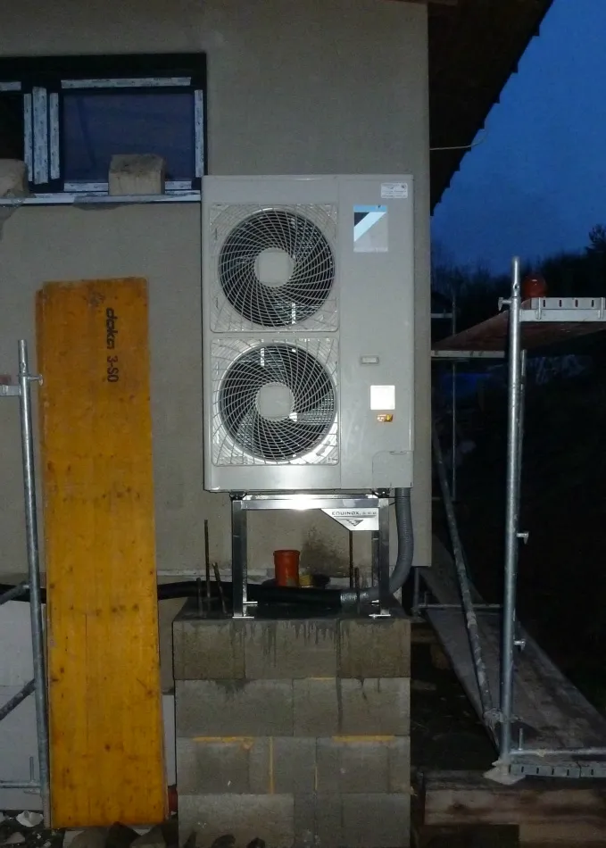 Tepelné čerpadlo vzduch voda Daikin Altherma LT 14kW rodinný dom Detva