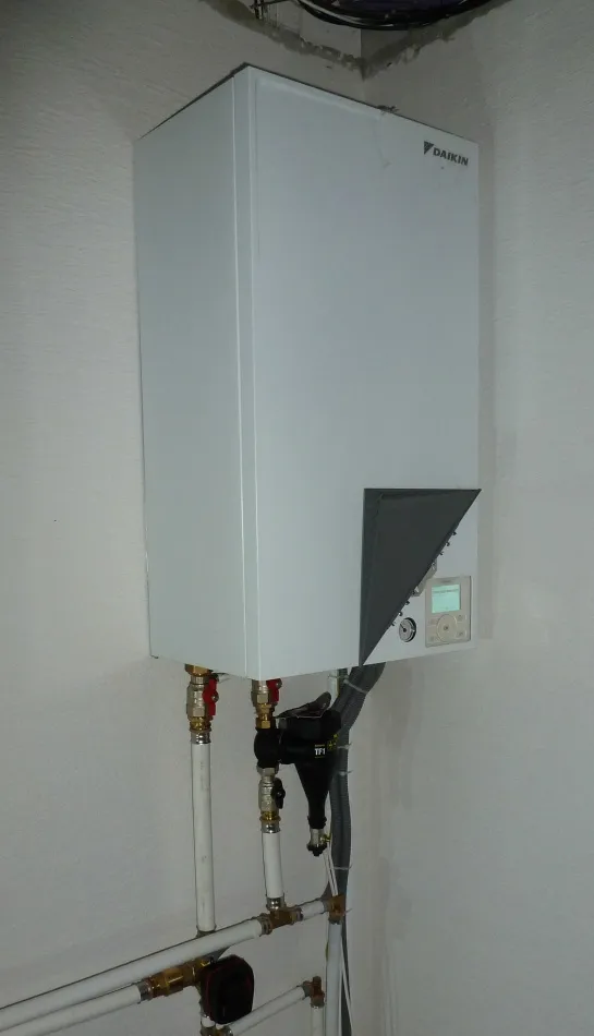 Tepelné čerpadlo vzduch voda Daikin Altherma LT 14kW rodinný dom Detva