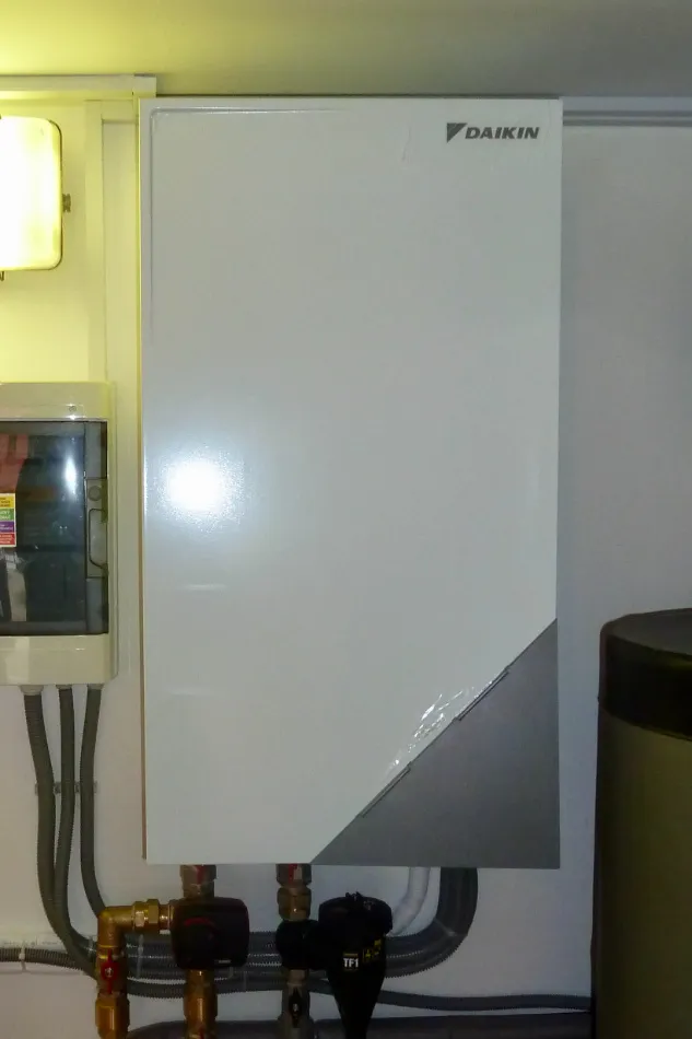 Tepelné čerpadlo vzduch voda Daikin Altherma LT 14kW rodinný dom Habovka