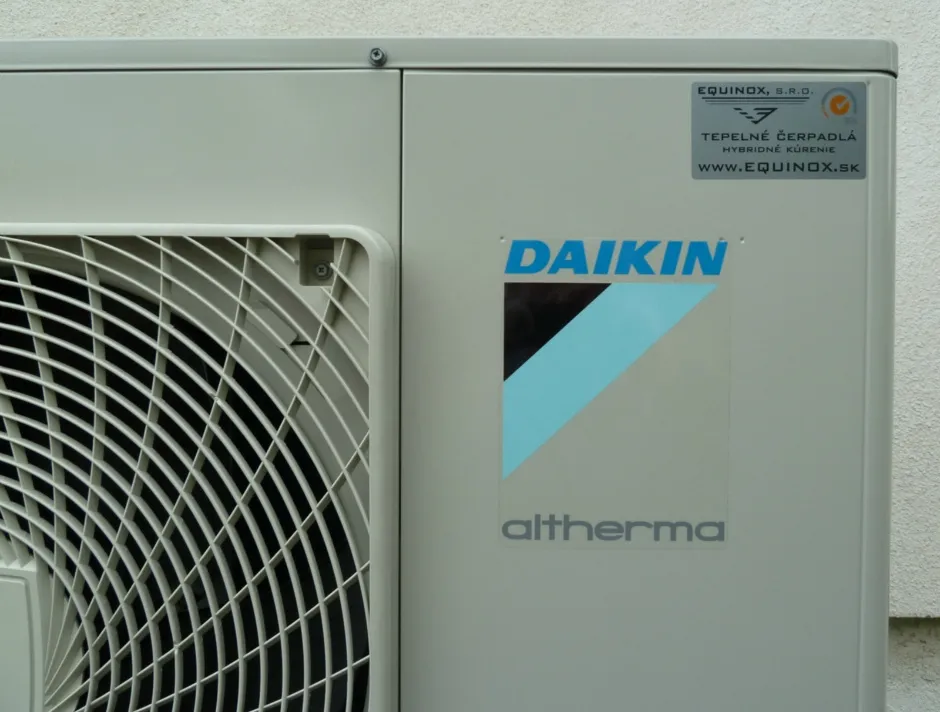 Tepelné čerpadlo vzduch voda Daikin Altherma LT 14kW rodinný dom Janova Lehota