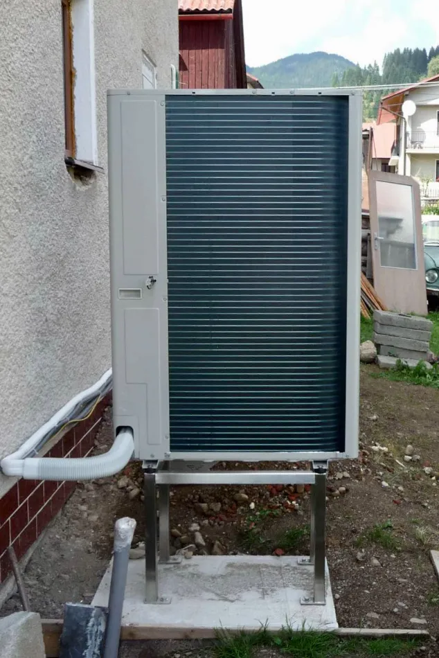 Tepelné čerpadlo vzduch voda Daikin Altherma LT 14kW rodinný dom Liptovská Lužná
