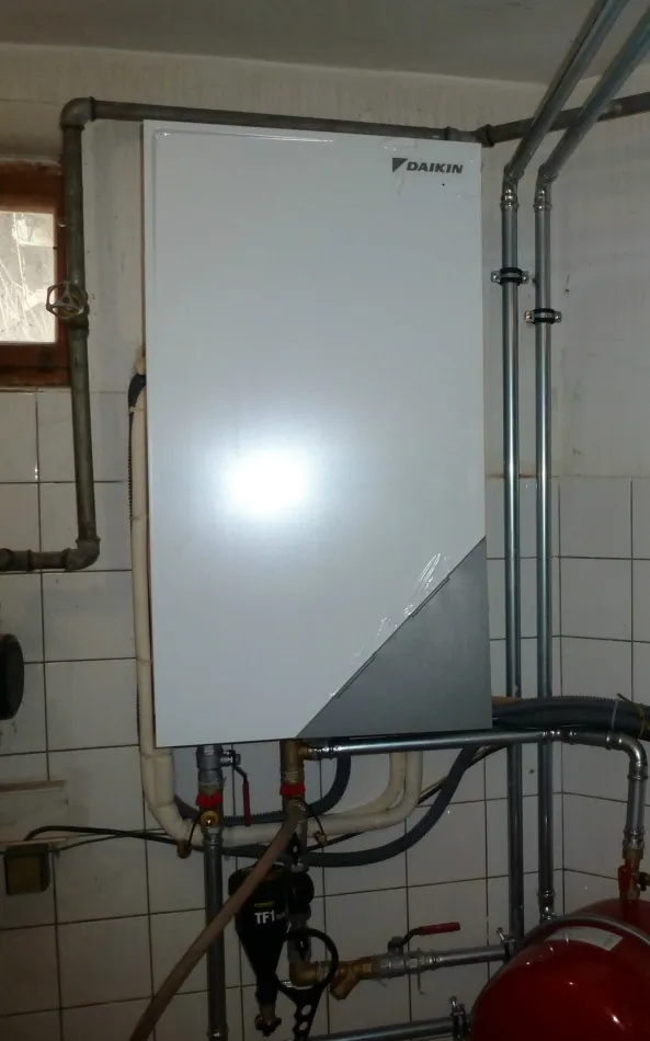 Tepelné čerpadlo vzduch voda Daikin Altherma LT 14kW rodinný dom Malachov