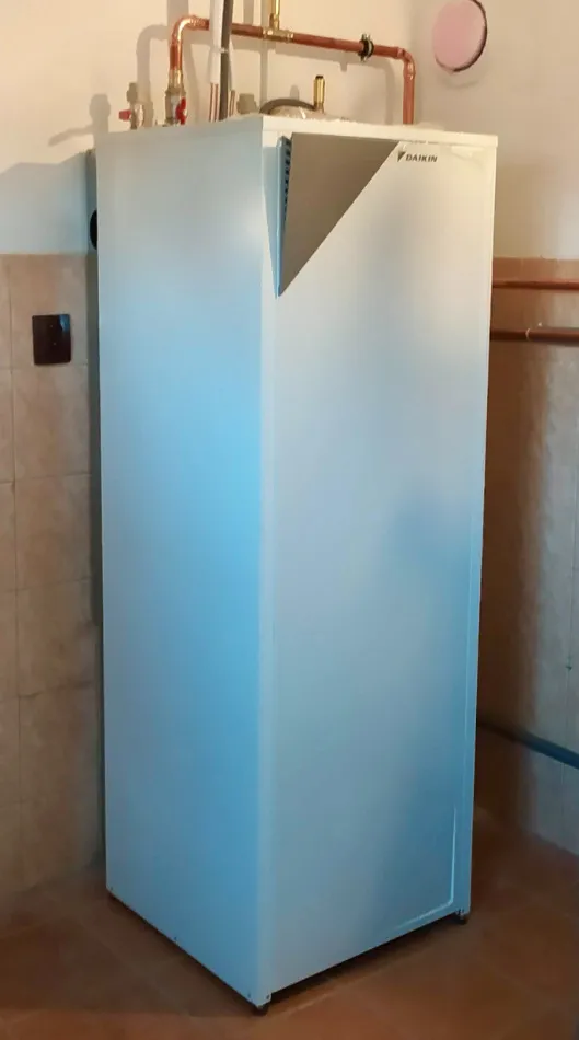 Tepelné čerpadlo vzduch voda Daikin Altherma LT 14kW rodinný dom Veľký Krtíš