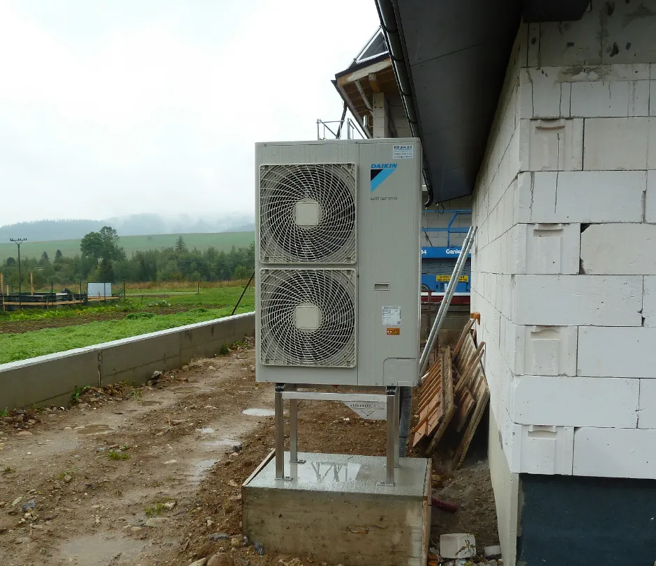 Tepelné čerpadlo vzduch voda Daikin Altherma LT 14kW rodinný dom Zuberec