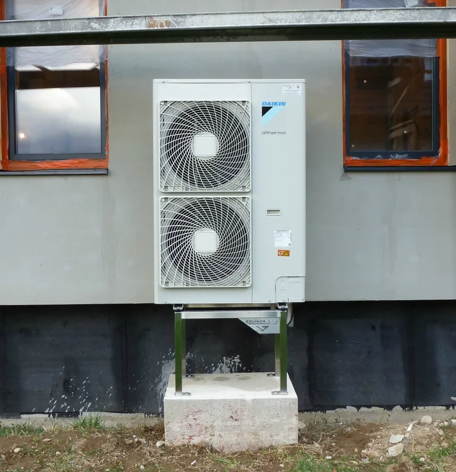Tepelné čerpadlo vzduch voda Daikin Altherma LT 14kW rodinný dom Zuberec