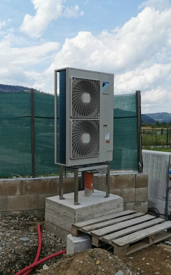 Tepelné čerpadlo vzduch voda Daikin Altherma LT 14kW rodinný dom Zuberec