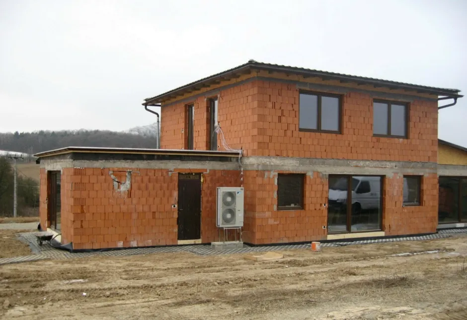 Tepelné čerpadlo vzduch voda Daikin Altherma LT 14kW rodinný dom Zvolenská Slatina