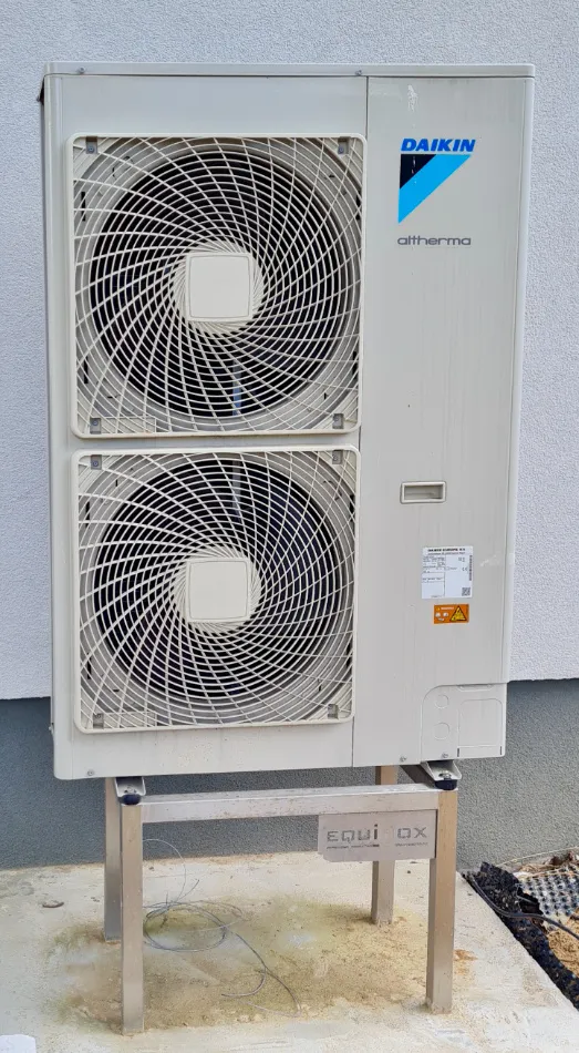 Tepelné čerpadlo vzduch voda Daikin Altherma LT 14kW s chladením rod. dom Banská Bystrica
