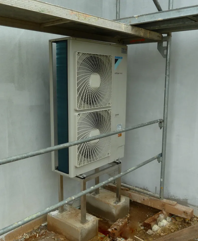 Tepelné čerpadlo vzduch voda Daikin Altherma LT 14kW s chladením rod. dom Banská Bystrica