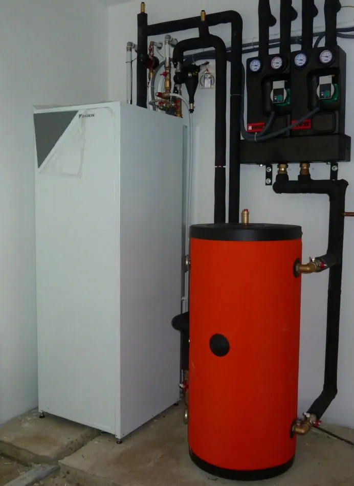 Tepelné čerpadlo vzduch voda Daikin Altherma LT 14kW s chladením rod. dom Banská Bystrica