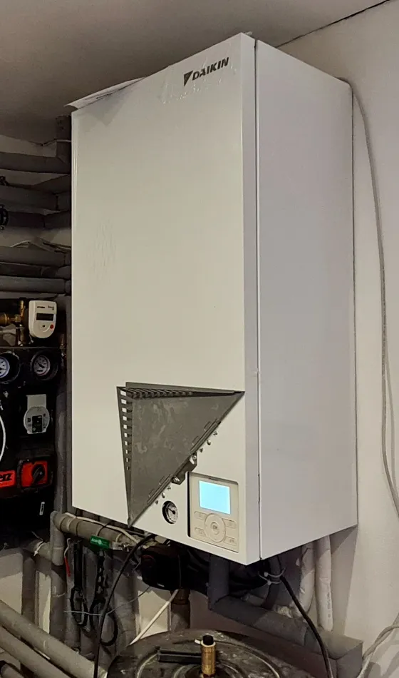 Tepelné čerpadlo vzduch voda Daikin Altherma LT 14kW s chladením rod. dom Banská Bystrica