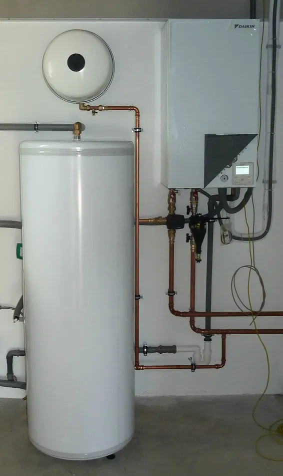 Tepelné čerpadlo vzduch voda Daikin Altherma LT 14kW s chladením rodinný dom Jasenie