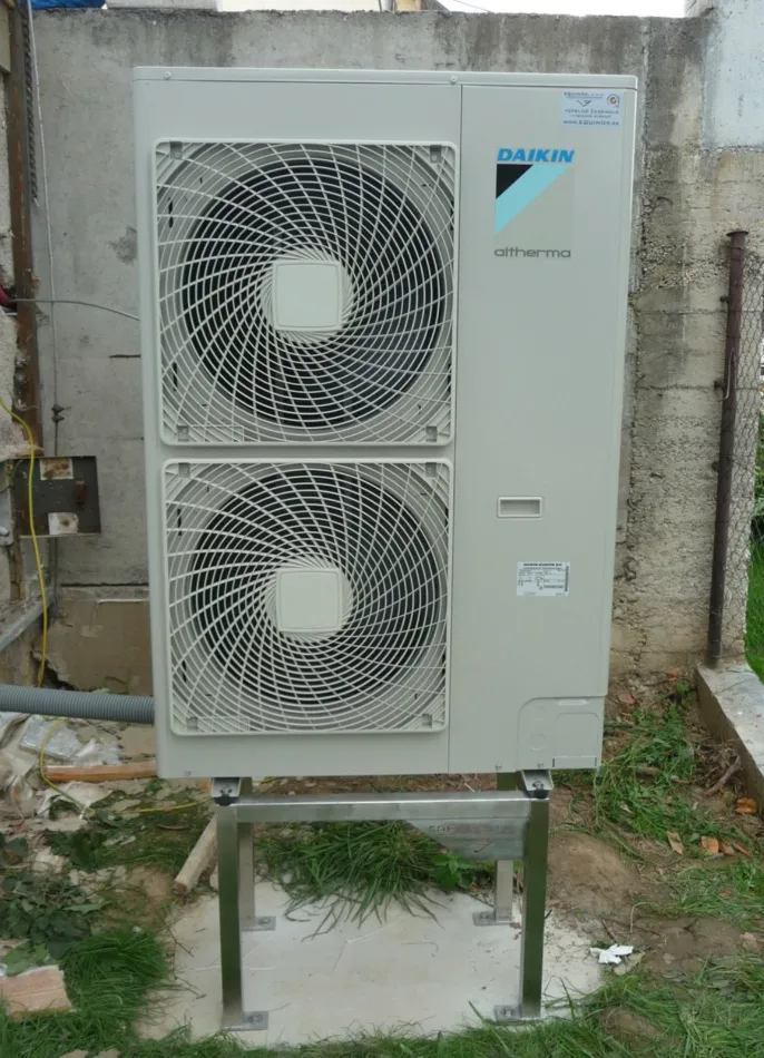 Tepelné čerpadlo vzduch voda Daikin Altherma LT 14kW s chladením rodinný dom Poniky