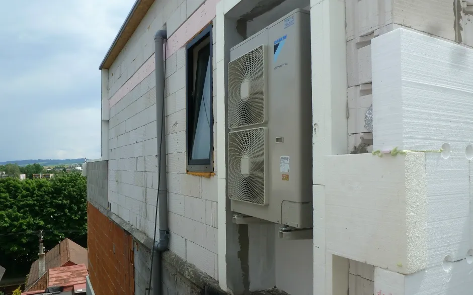 Tepelné čerpadlo vzduch voda Daikin Altherma LT 14kW s chladením rodinný dom Ružomberok