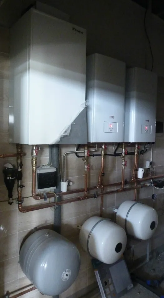 Tepelné čerpadlo vzduch voda Daikin Altherma LT 16kW komerčný objekt Nickelsdorf