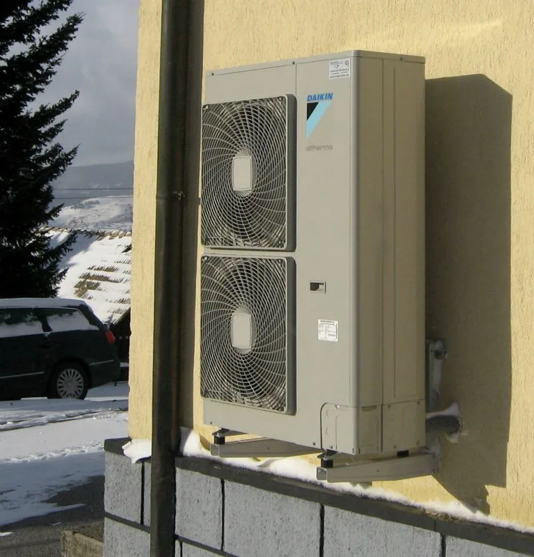 Tepelné čerpadlo vzduch voda Daikin Altherma LT 16kW kostol Detvianska Huta