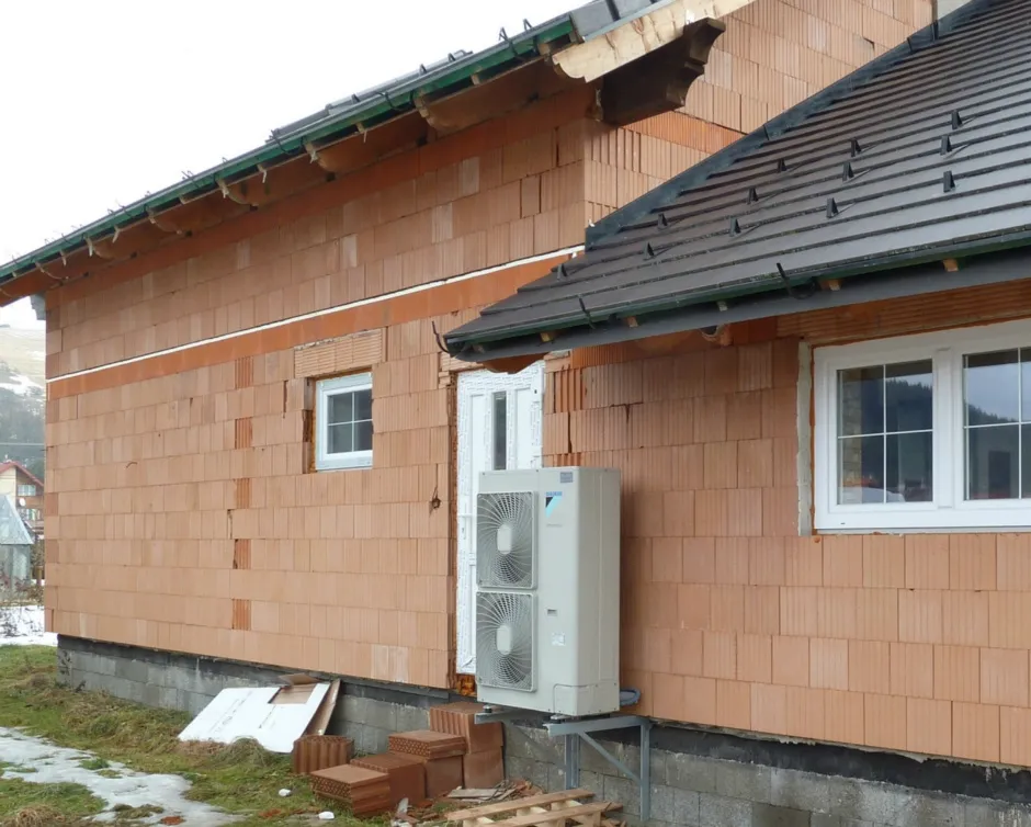 Tepelné čerpadlo vzduch voda Daikin Altherma LT 16kW rodinný dom Chmeľnica