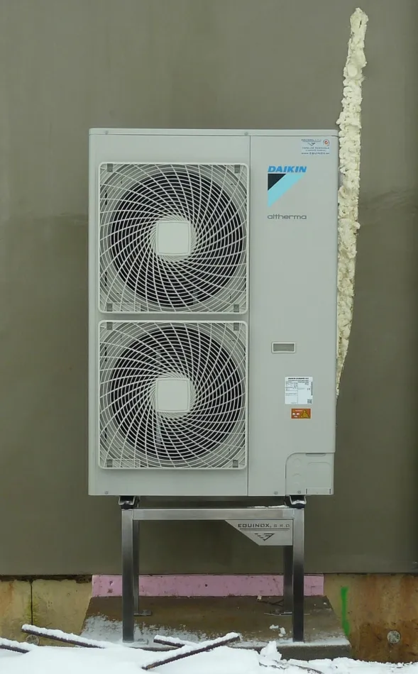 Tepelné čerpadlo vzduch voda Daikin Altherma LT 16kW s chladením rodinný dom Lučenec