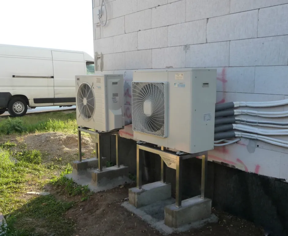 Tepelné čerpadlo vzduch voda Daikin Altherma LT 6kW a klimatizácia rodinný dom Gattendorf