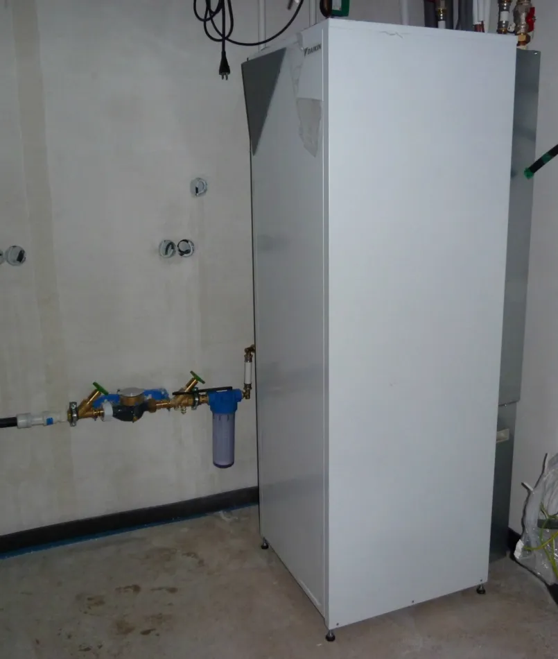 Tepelné čerpadlo vzduch voda Daikin Altherma LT 6kW a klimatizácia rodinný dom Gattendorf