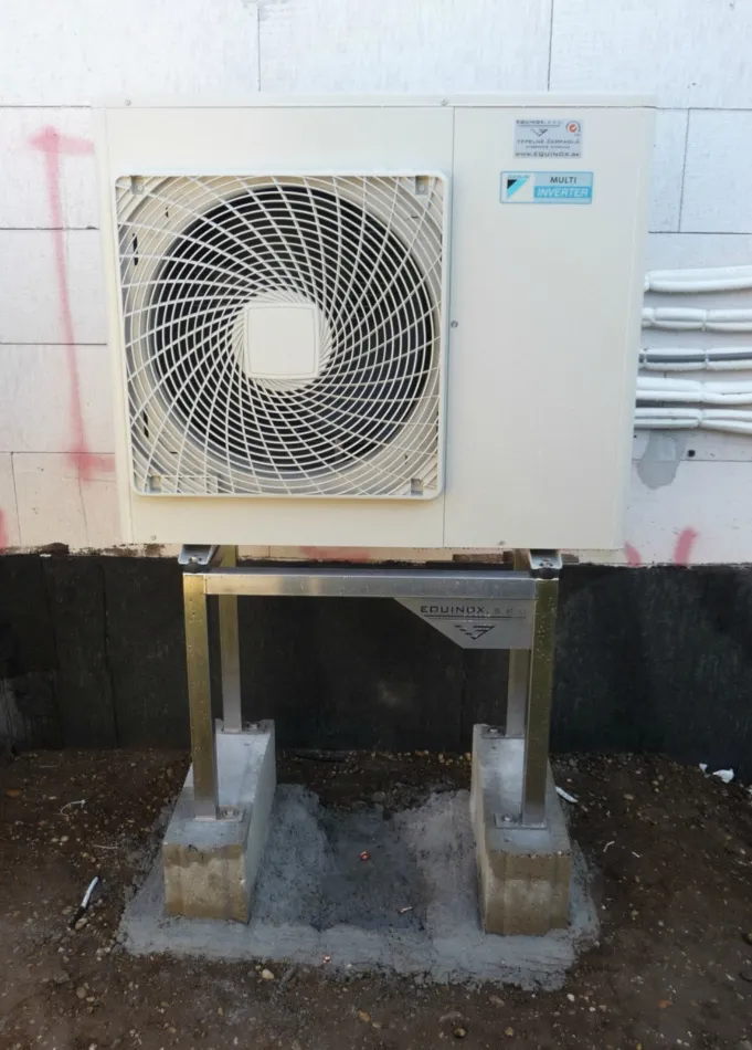 Tepelné čerpadlo vzduch voda Daikin Altherma LT 6kW a klimatizácia rodinný dom Gattendorf