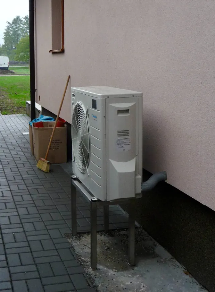 Tepelné čerpadlo vzduch voda Daikin Altherma LT 6kW rodinný dom Beluša