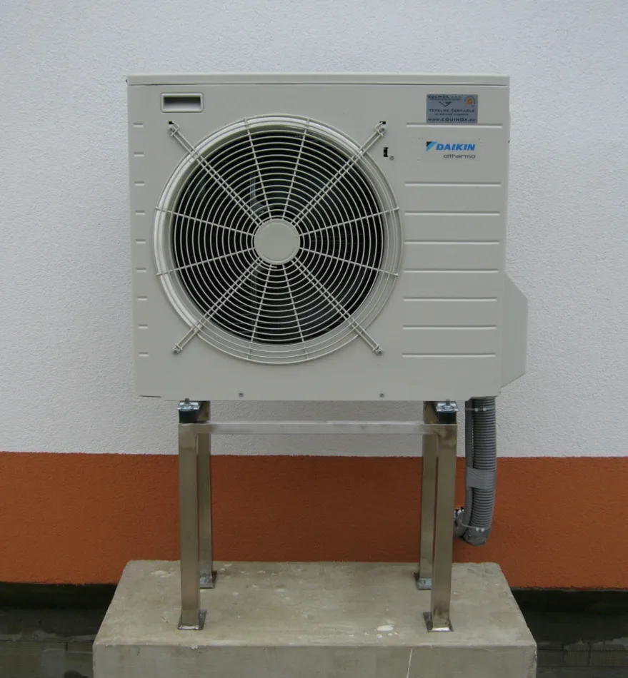 Tepelné čerpadlo vzduch voda Daikin Altherma LT 6kW rodinný dom Brestovec
