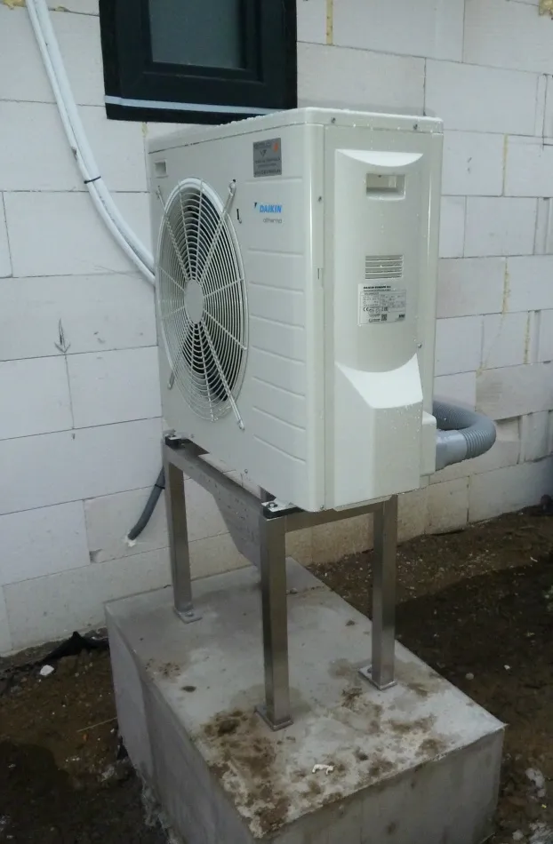 Tepelné čerpadlo vzduch voda Daikin Altherma LT 6kW rodinný dom Budimír