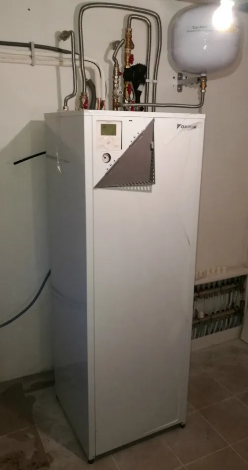 Tepelné čerpadlo vzduch voda Daikin Altherma LT 6kW rodinný dom Chrastné