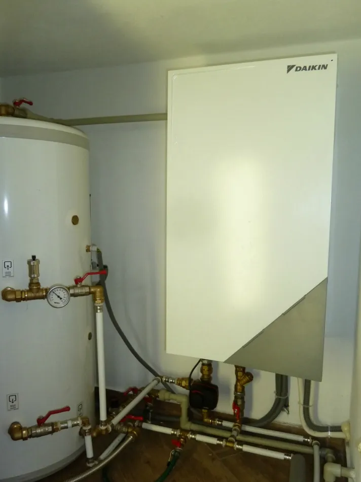 Tepelné čerpadlo vzduch voda Daikin Altherma LT 6kW rodinný dom Dolné Plachtince