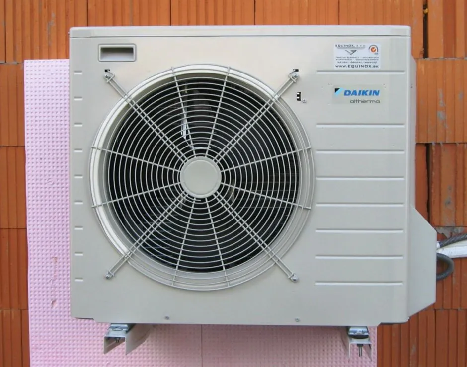 Tepelné čerpadlo vzduch voda Daikin Altherma LT 6kW rodinný dom Ďurďošík