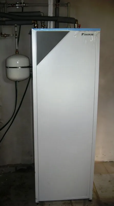 Tepelné čerpadlo vzduch voda Daikin Altherma LT 6kW rodinný dom Ďurďošík