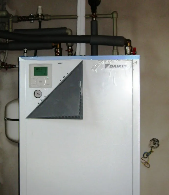 Tepelné čerpadlo vzduch voda Daikin Altherma LT 6kW rodinný dom Ďurďošík