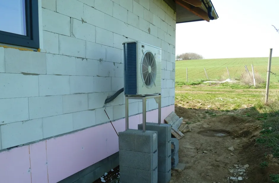 Tepelné čerpadlo vzduch voda Daikin Altherma LT 6kW rodinný dom Golianovo