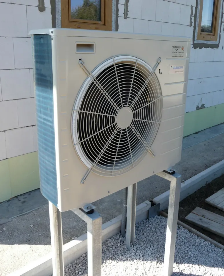 Tepelné čerpadlo vzduch voda Daikin Altherma LT 6kW rodinný dom Kotešová