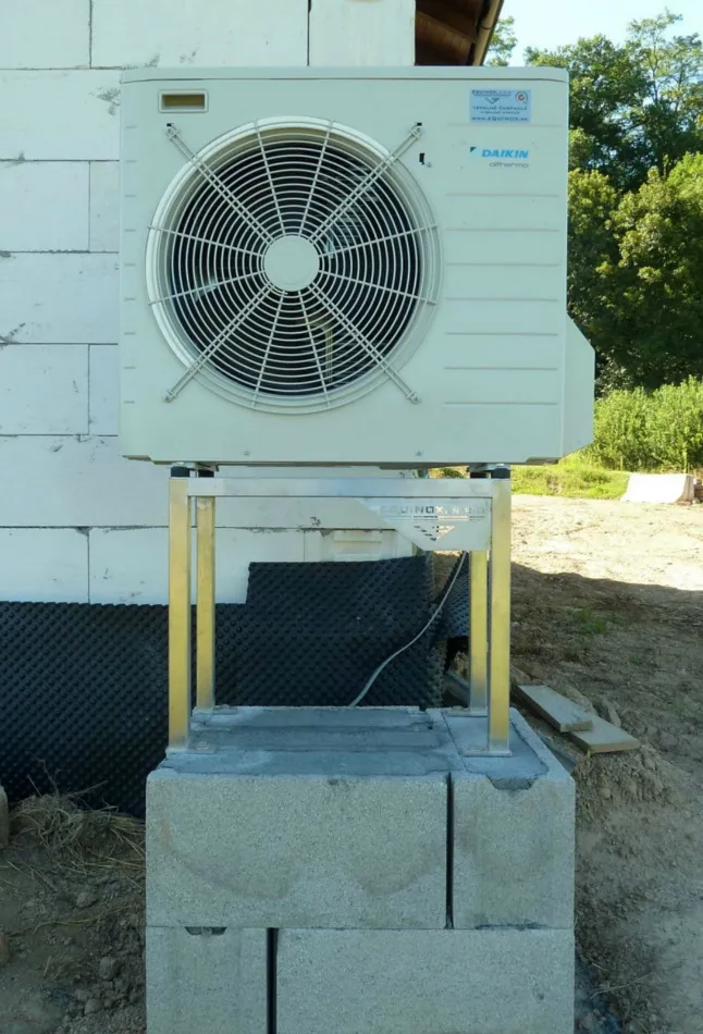 Tepelné čerpadlo vzduch voda Daikin Altherma LT 6kW rodinný dom Kremnička